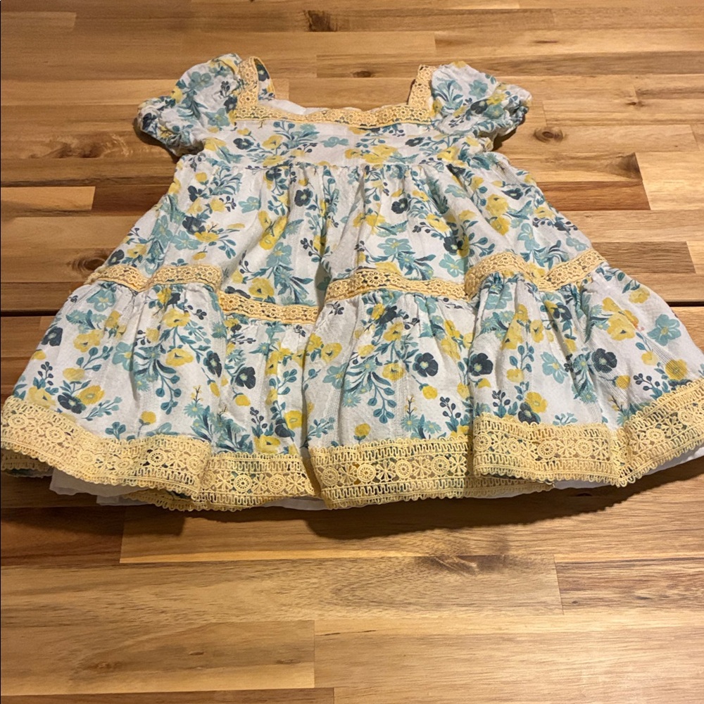 JOIE Girls 4T Floral Crochet Tiered Ruffled Dress - Picture 2 of 7